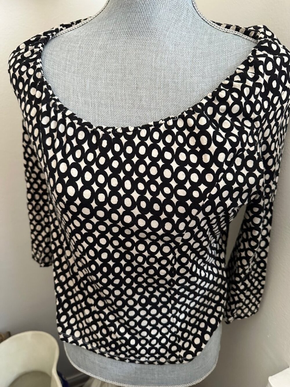 Max Mara Weekend Line Black and white top